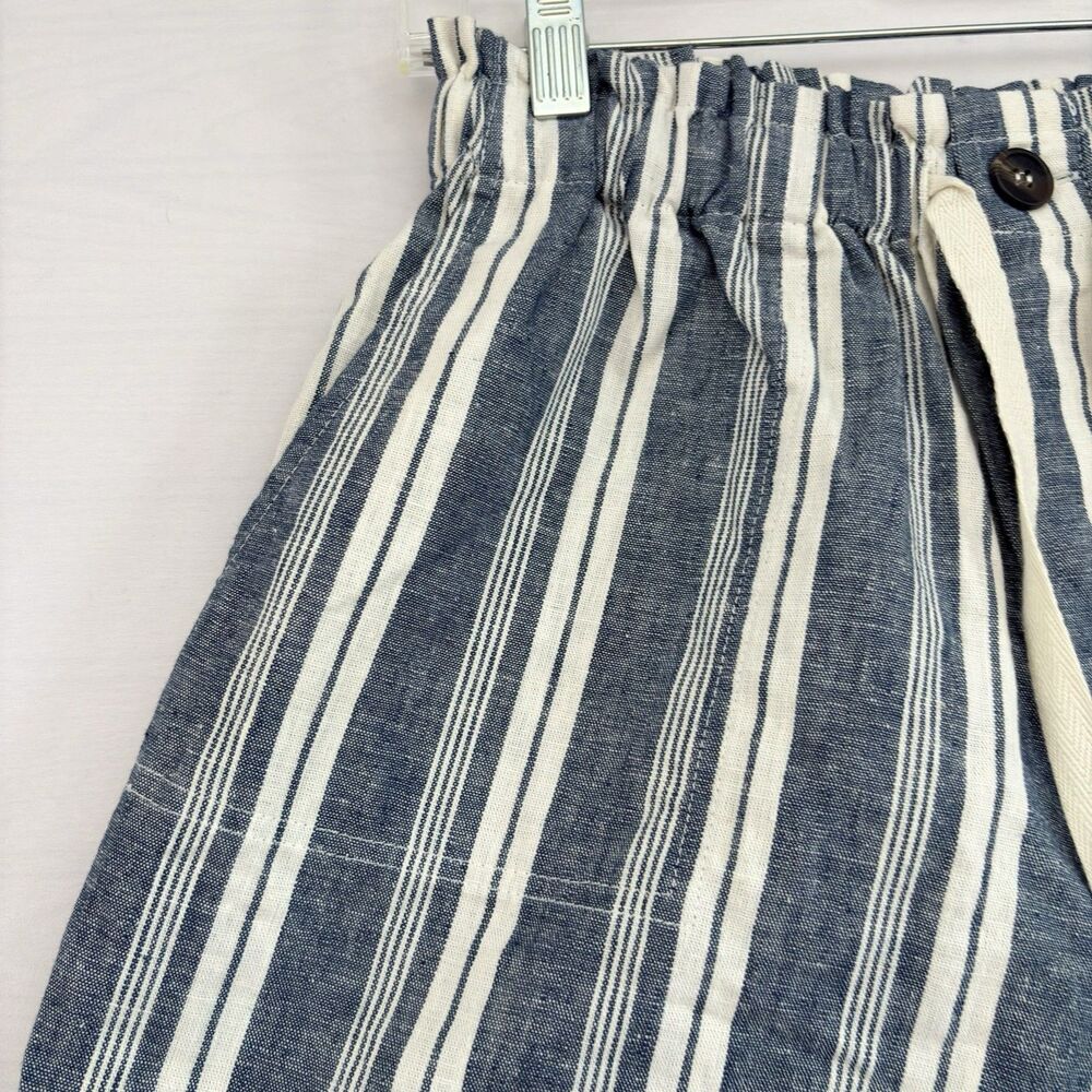 Forever 21 Womens Blue White Striped Drawstring Shorts casual travel Small - Picture 4 of 9